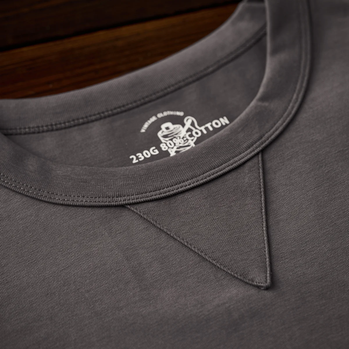 SORONA®涼感機能 海軍クルーネックコットン混紡Tee - Image 10