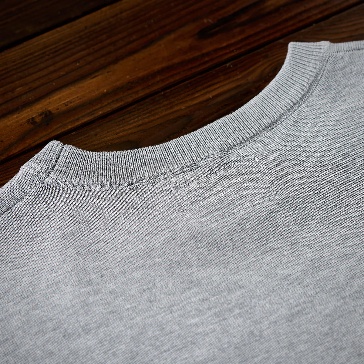 Clean Fit　四色展開　袖・襟・裾リブ入り極細畝ニットTee - Image 15