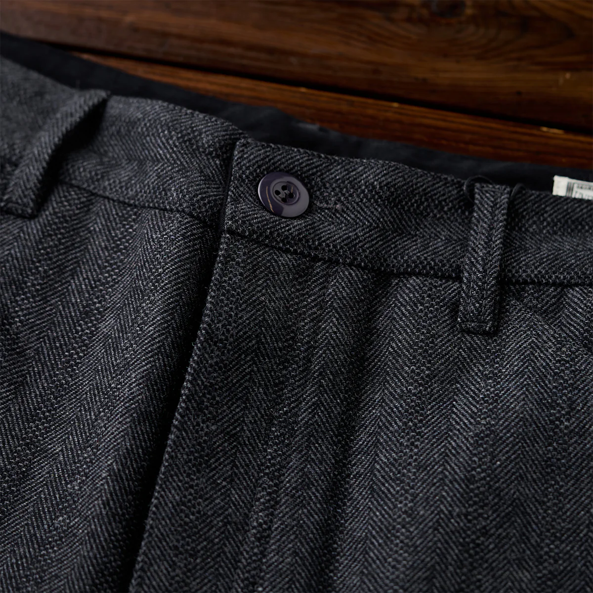 Business&Casual　ウール混ヘリンボーンツイルスラックス - Image 8