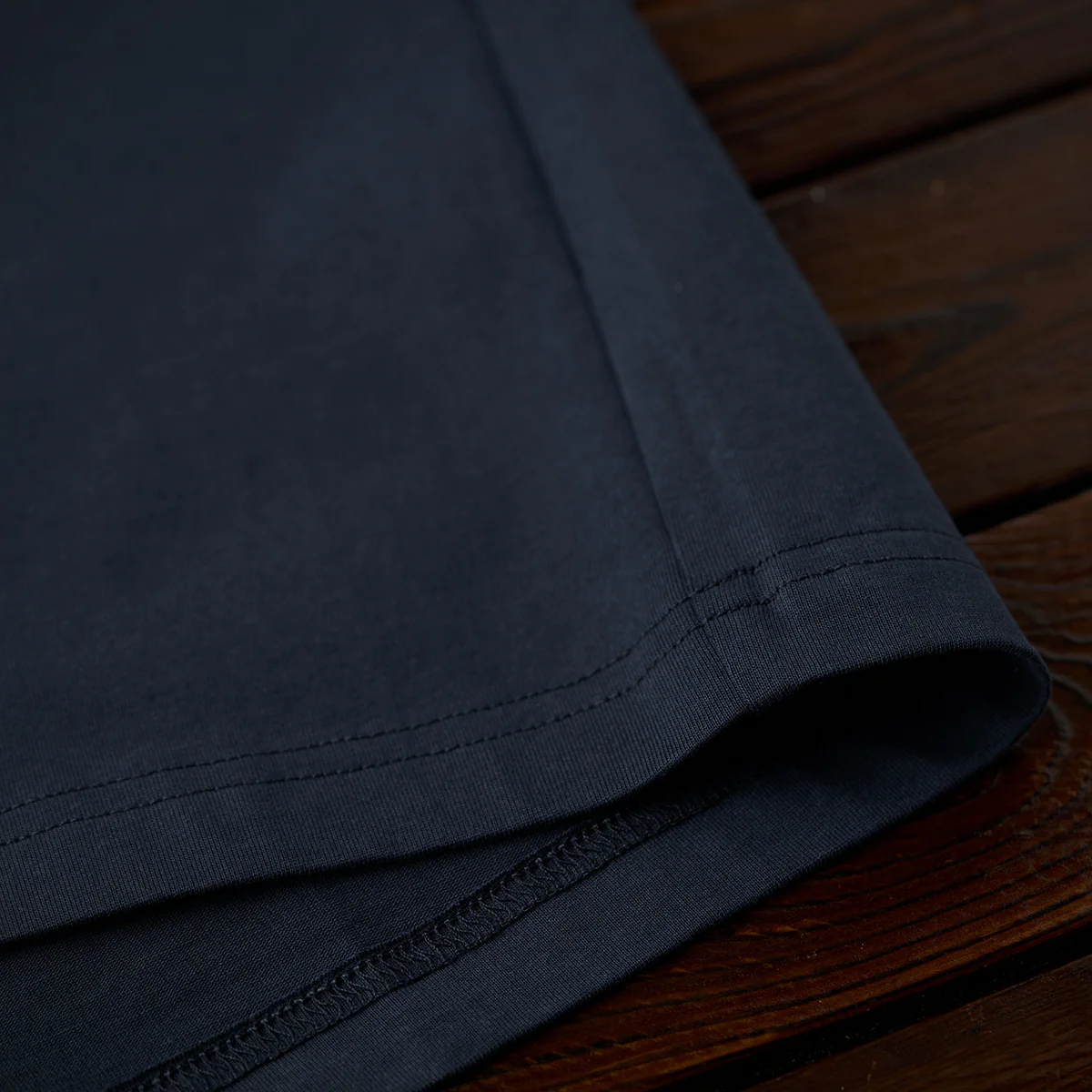 「NAVY」錨プリントコットンヘンリーネックTee - Image 13