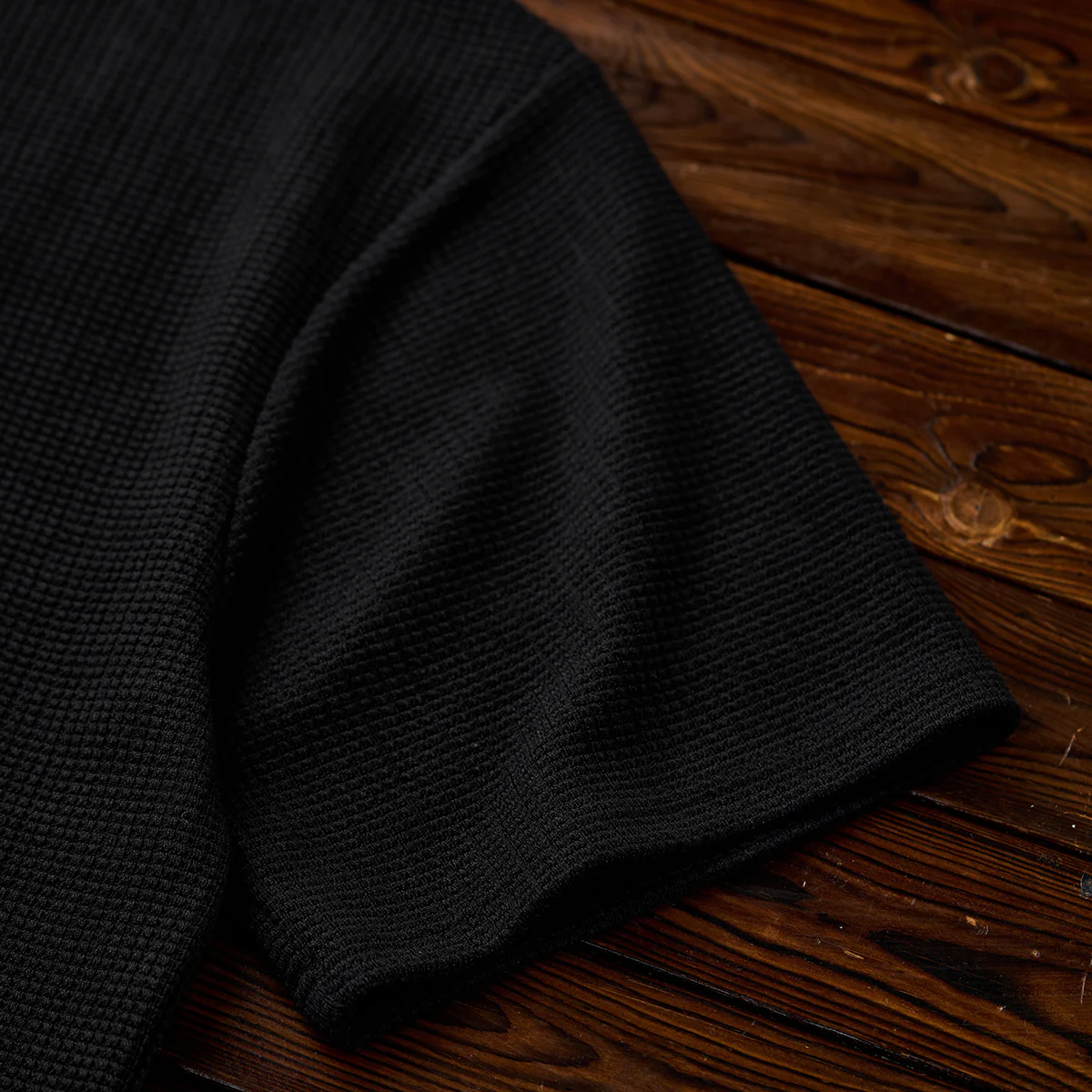 【予約】「KaraKu」ロゴ刺繍 フェイクレイヤードワッフルテクスチャTee - Image 15