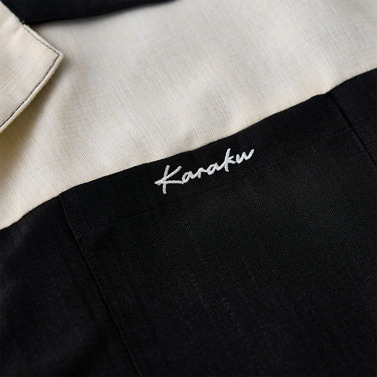 「Karaku」刺繍入り 配色切替リネンライクオープンカラーシャツ - Image 9
