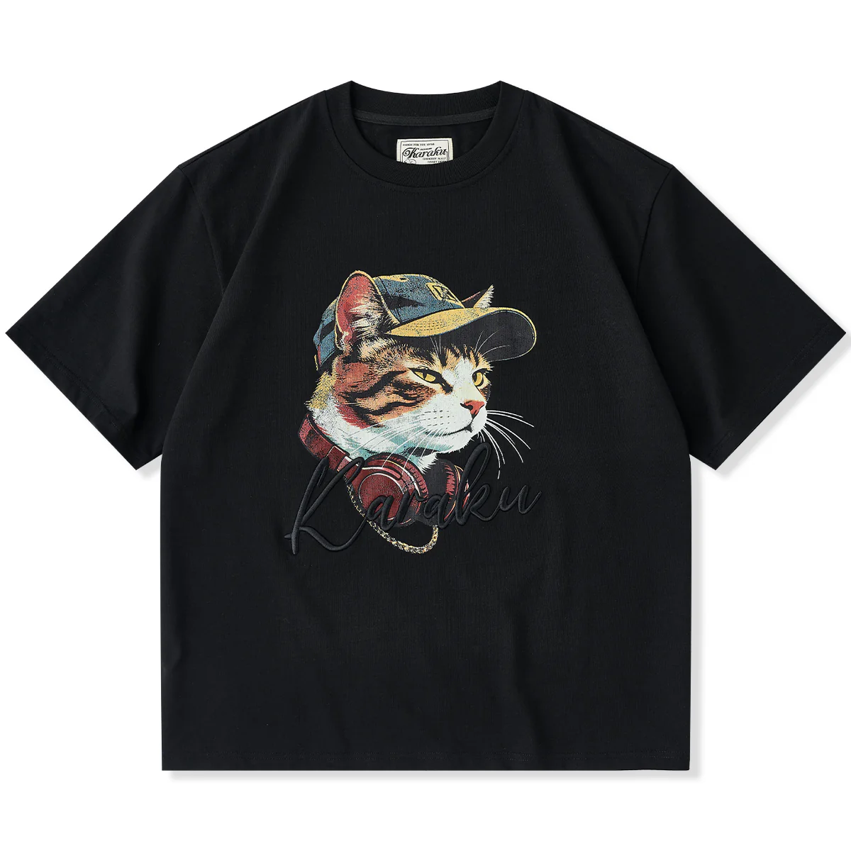 「猫ラッパー」クラックプリント&KaraKu刺繡入りコットンTee