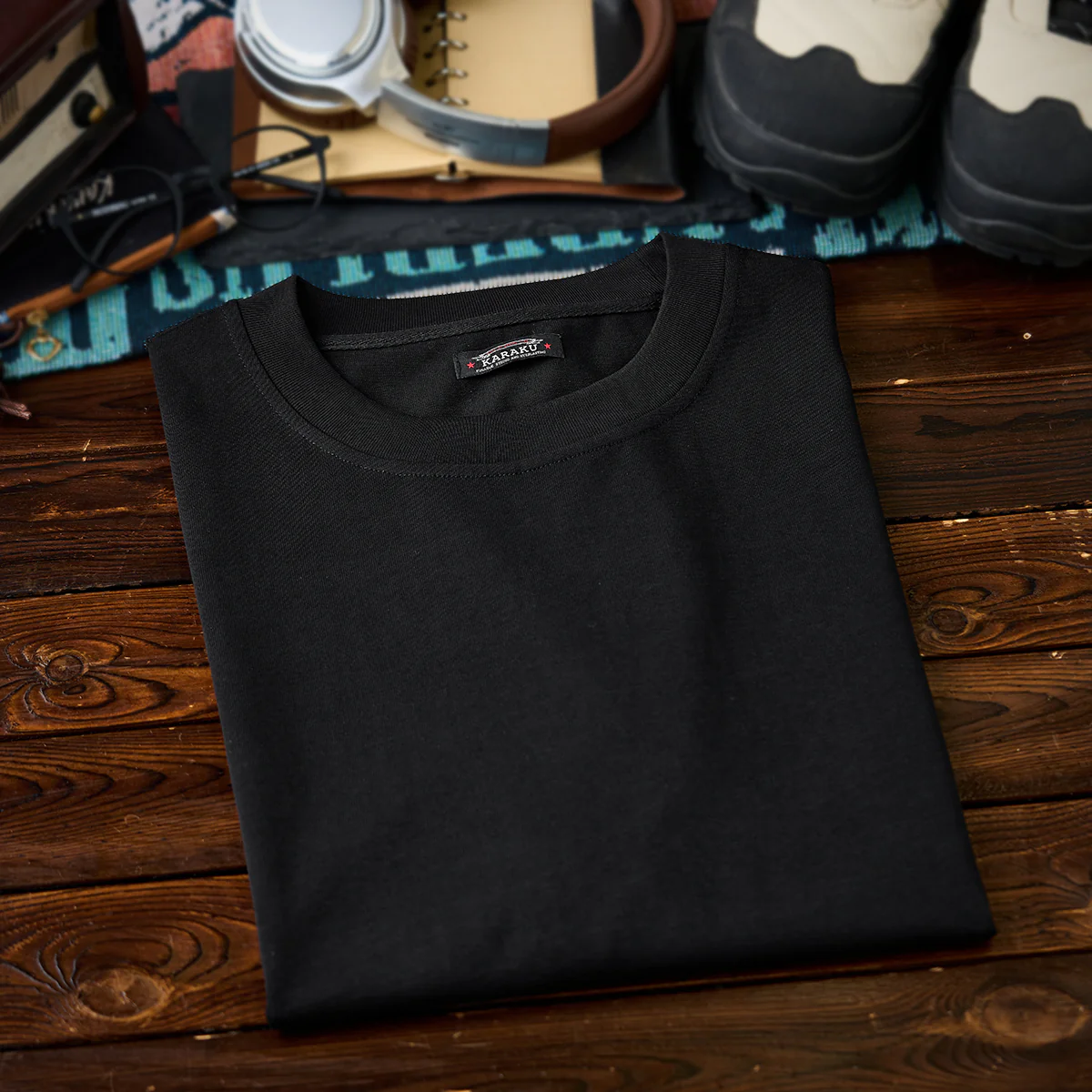 紅白ヒモ付きサイドジップ オールブラックコットンベーシックTee - Image 5