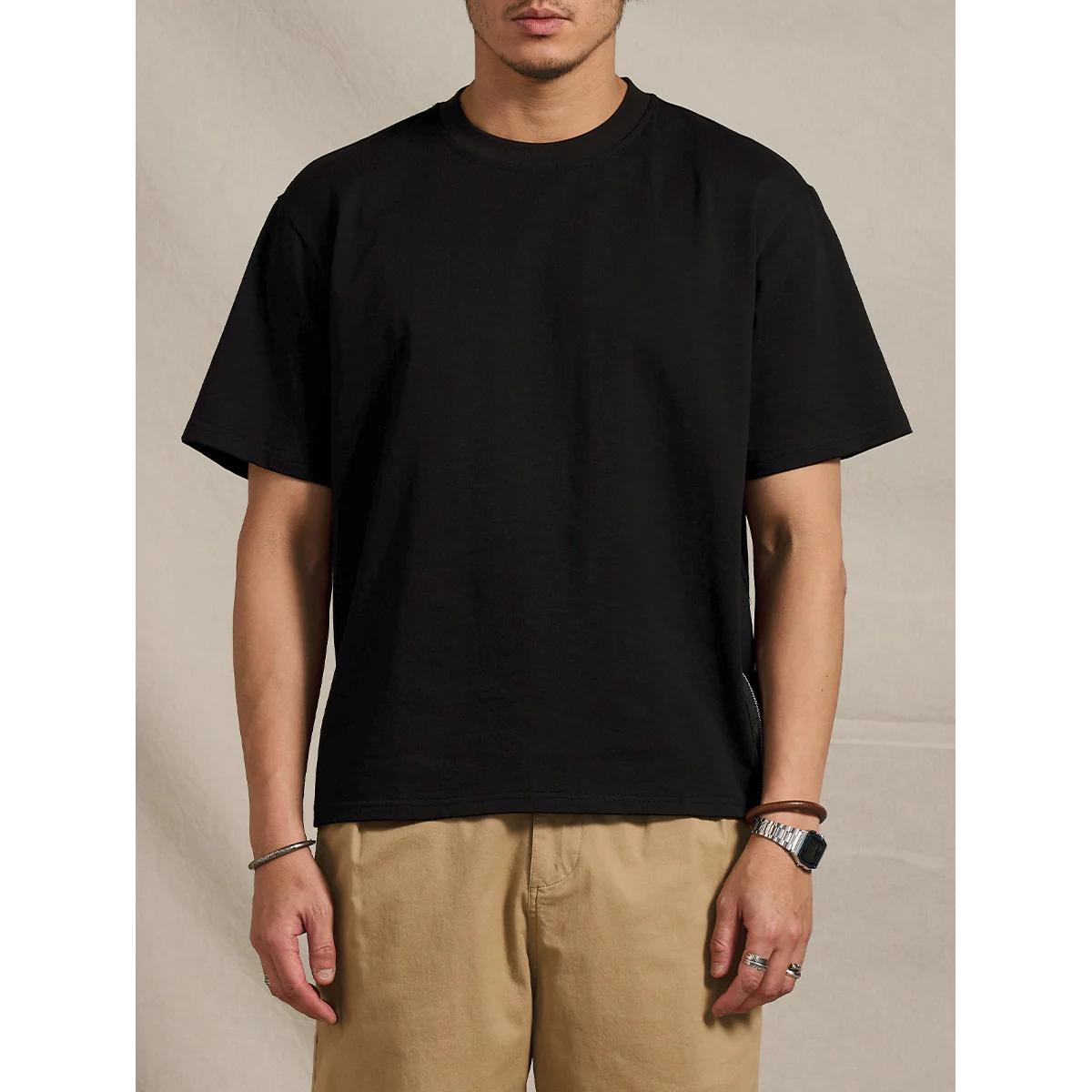 紅白ヒモ付きサイドジップ オールブラックコットンベーシックTee - Image 6