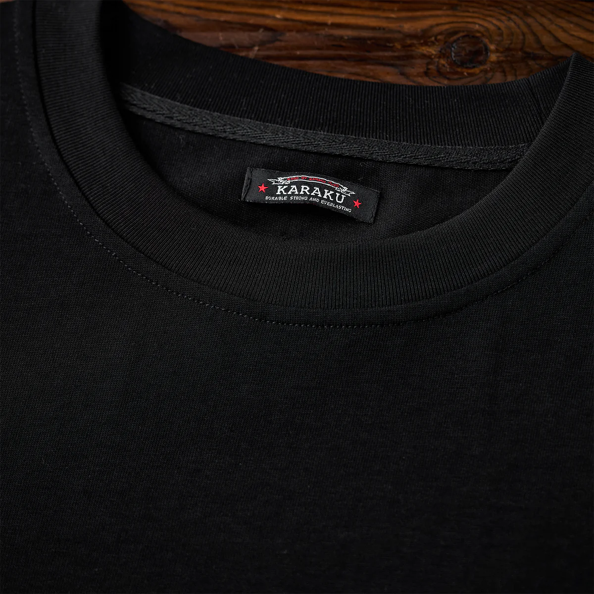 紅白ヒモ付きサイドジップ オールブラックコットンベーシックTee - Image 9