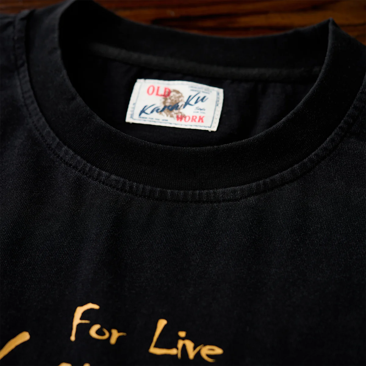 飾りステッチ ナバホ風のフェザープリントコットンTee - Image 7