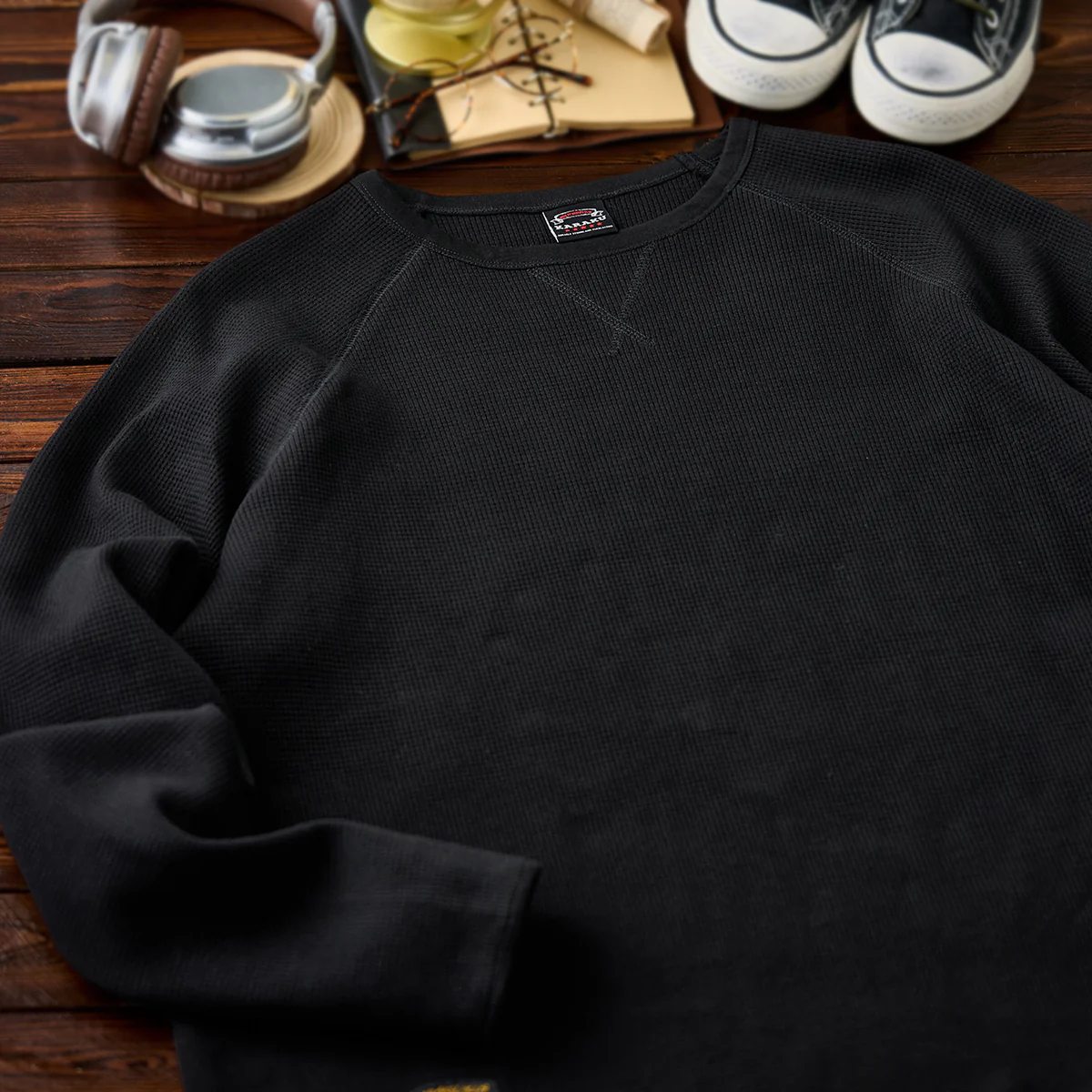 Vガゼット入り ワッフルラグランスリーブロングTシャツ - Image 4