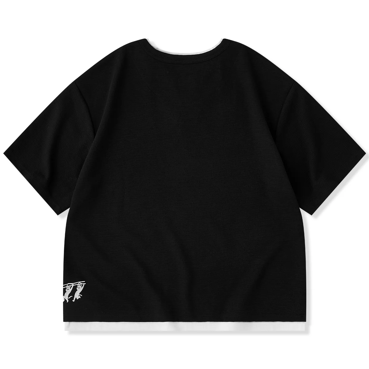 【予約】「猫のレスキュー隊」刺繡入り フェイクレイヤードミニワッフルTee - Image 2