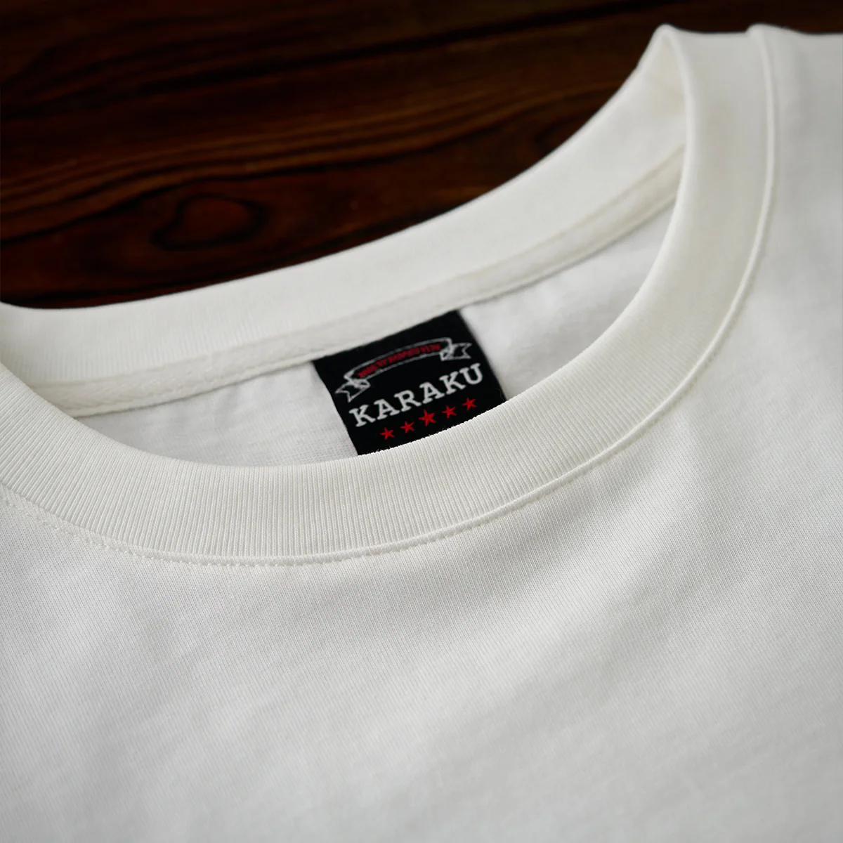「KarakuxMinatoyayoshiki」猫頭キャッチャー!ポケットコットンTEE - Image 10