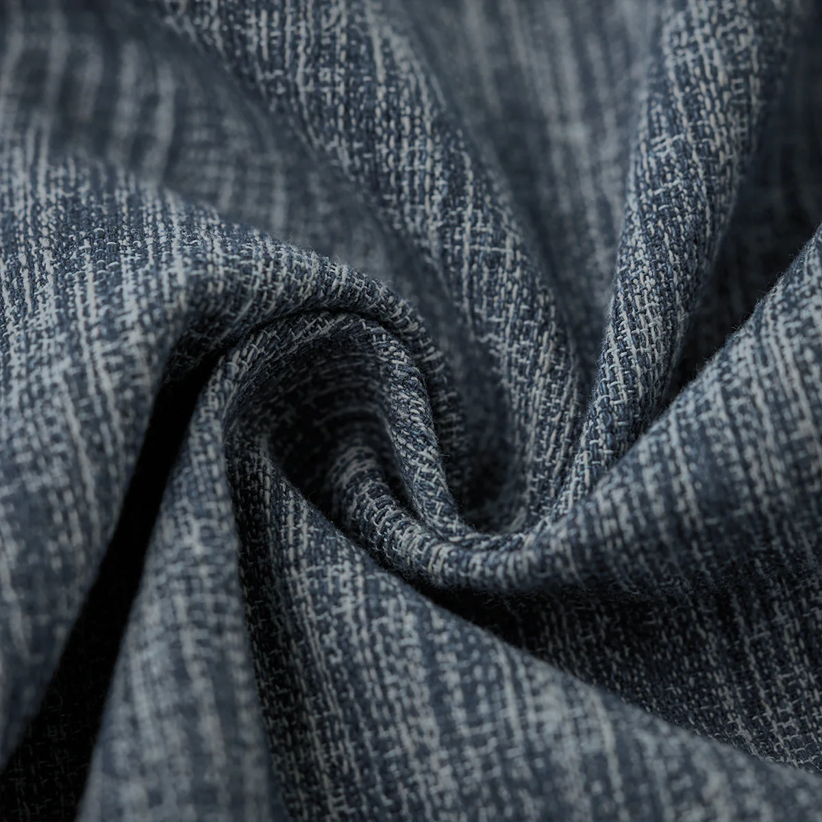 オーダーメイドパール調ボタン付き　「Karaku」刺繍入り先染めワークシャツ - Image 10