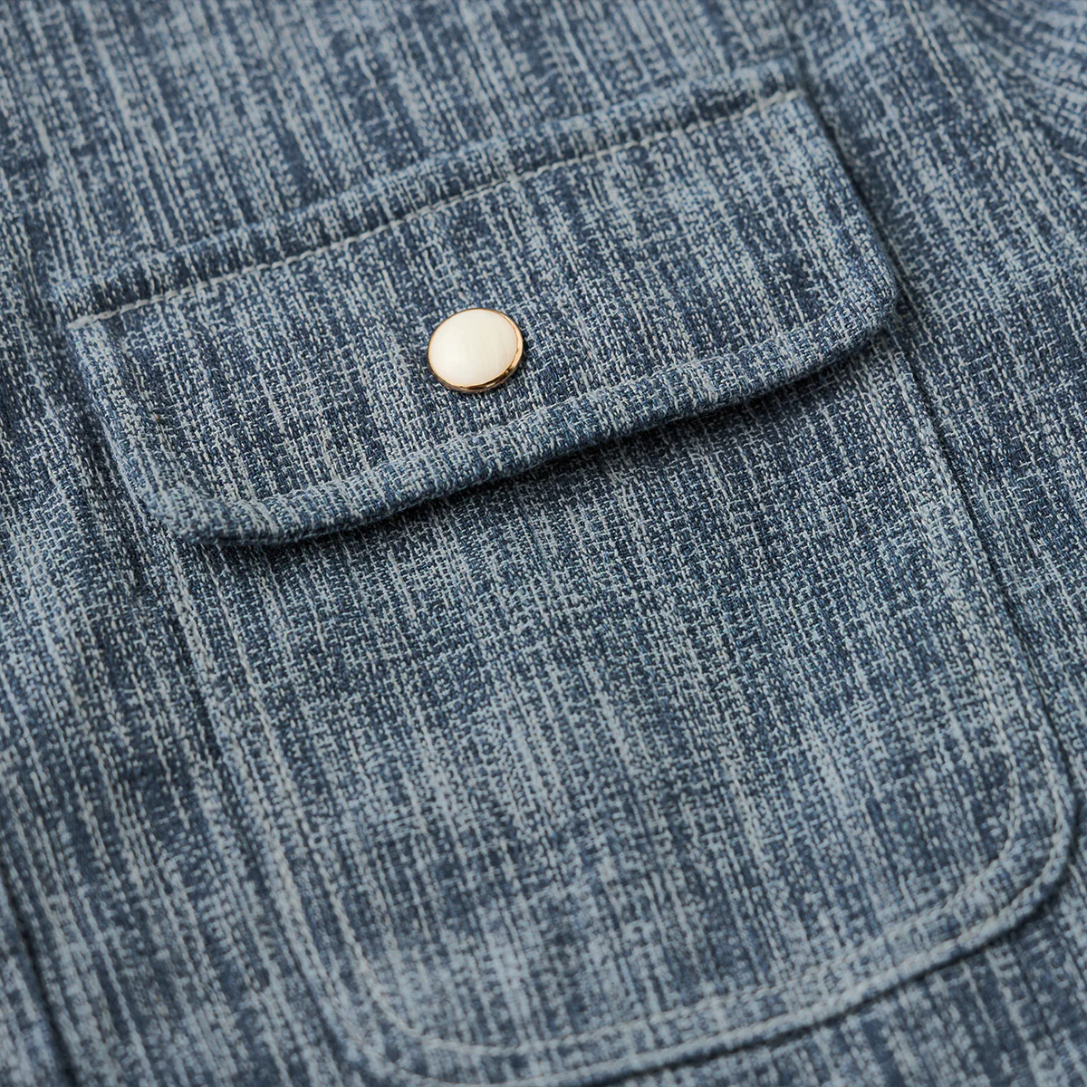 オーダーメイドパール調ボタン付き　「Karaku」刺繍入り先染めワークシャツ - Image 13
