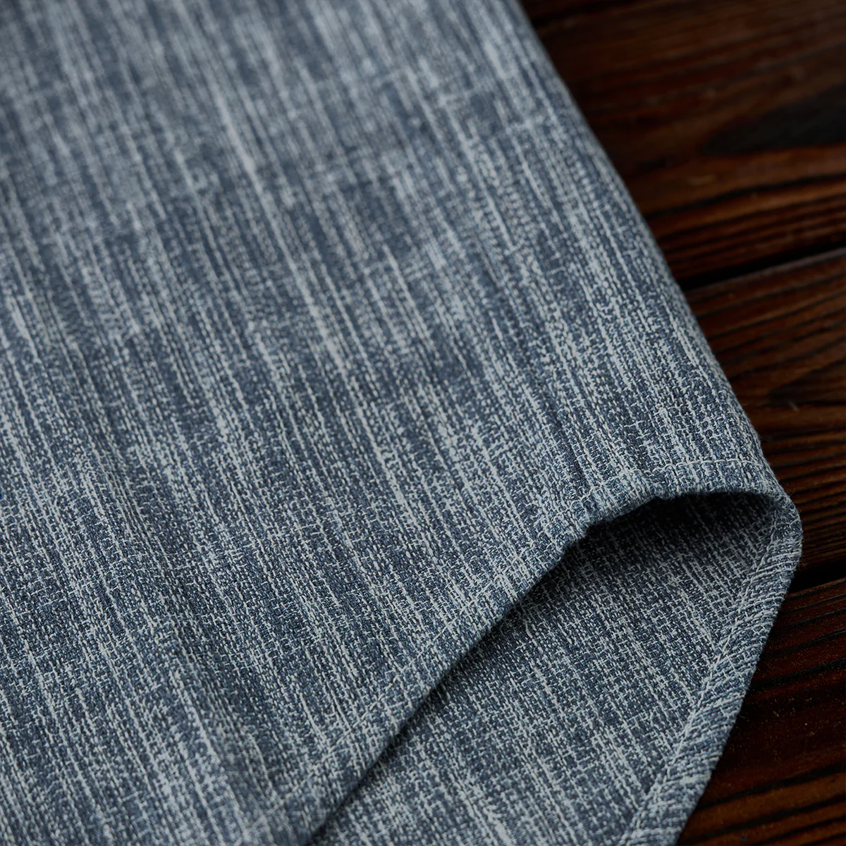 オーダーメイドパール調ボタン付き　「Karaku」刺繍入り先染めワークシャツ - Image 20