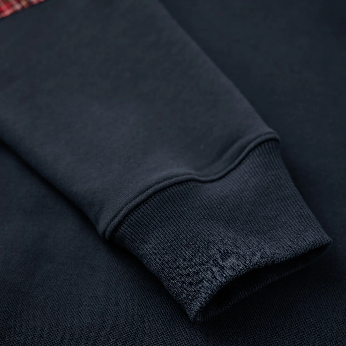 「68 Vintage Racing」刺繍＆肘チェックパッチ ネイビースウェット - Image 15