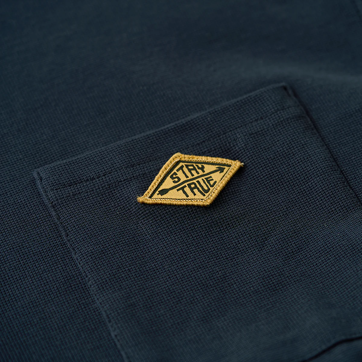 新色追加！「STAY TRUE」刺繍ワッペン　裾ドローコードワッフルTee - Image 12