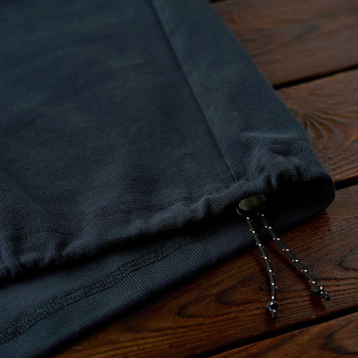 新色追加！「STAY TRUE」刺繍ワッペン　裾ドローコードワッフルTee - Image 13