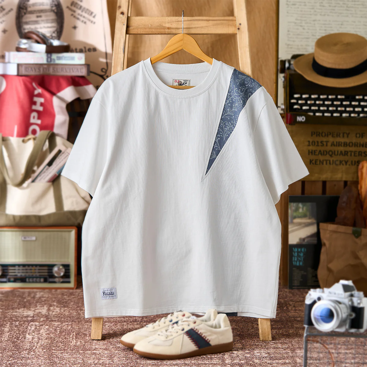 フェイクデニムペイズリー柄パッチ切替コットンTシャツ - Image 3