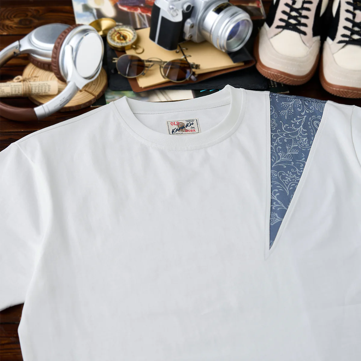 フェイクデニムペイズリー柄パッチ切替コットンTシャツ - Image 5