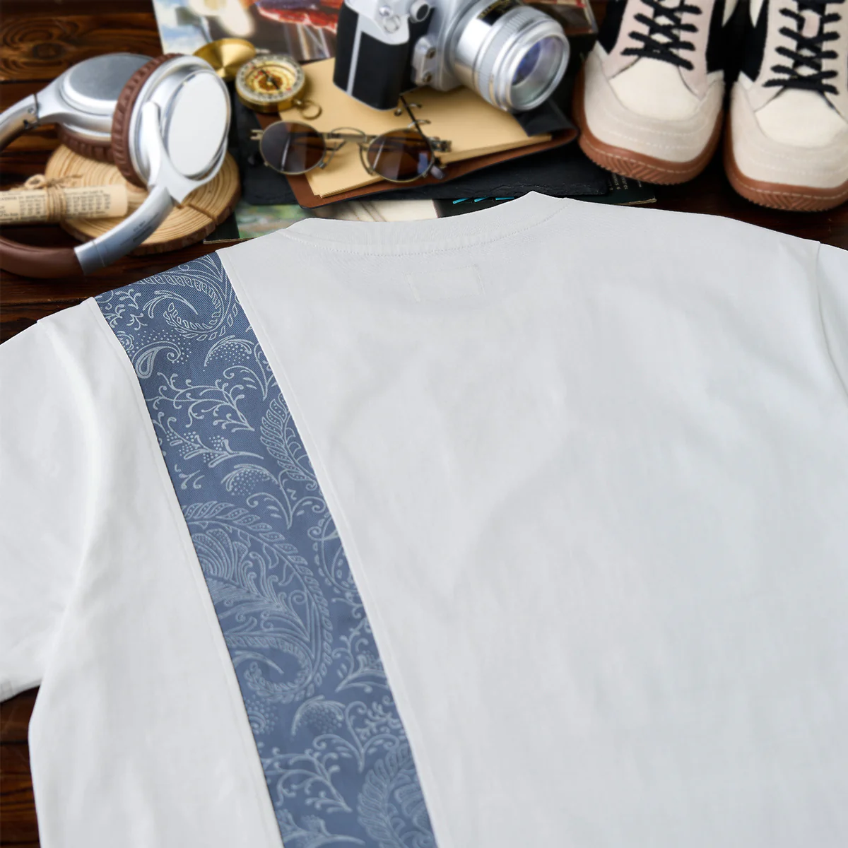 フェイクデニムペイズリー柄パッチ切替コットンTシャツ - Image 6