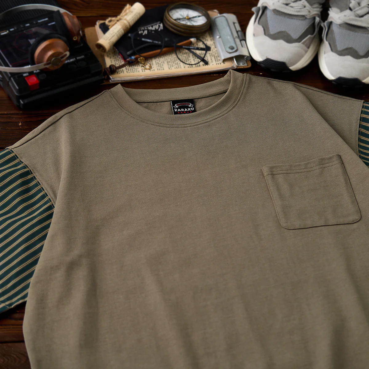 【予約】裾ドローコード付き　レトロストライプ柄袖切り替えコットンTee - Image 4