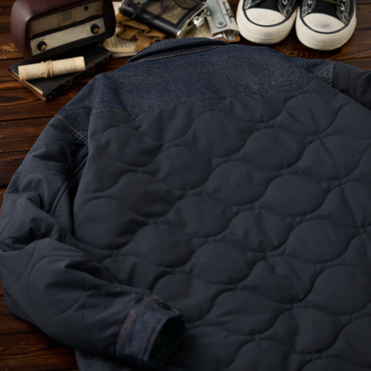 「KaraKu」ロゴ刺繡 デニム切替ひょうたんキルト中綿ジャケット - Image 6