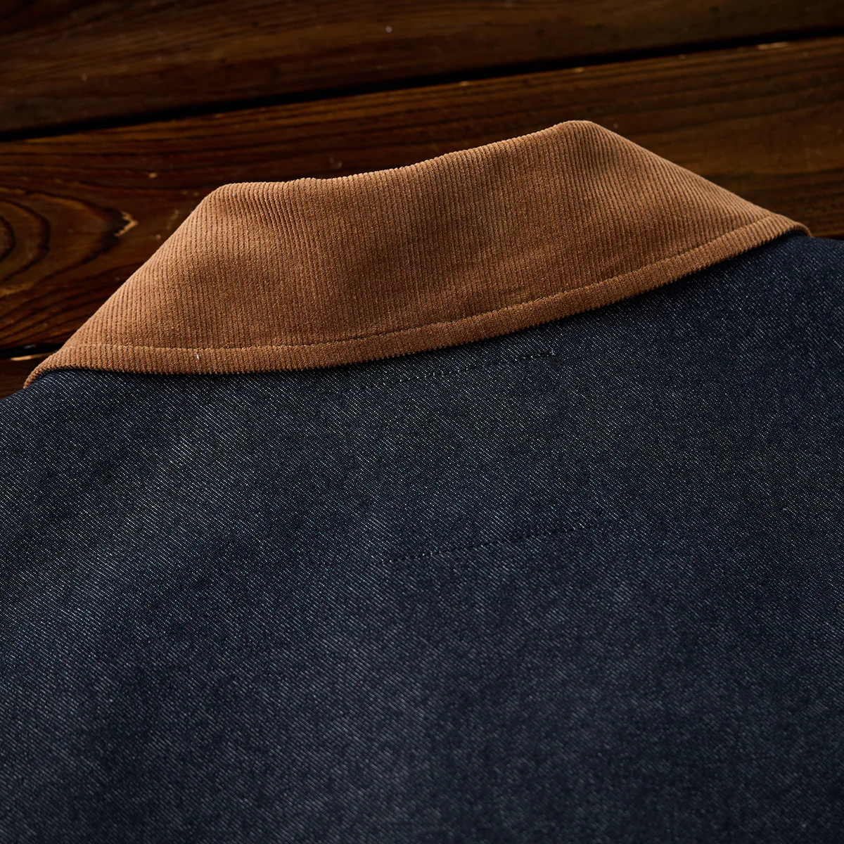 襟・袖裏コーデュロイ　「KaraKu」刺繡入り裏ペイズリー総柄デニムジャケット - Image 6