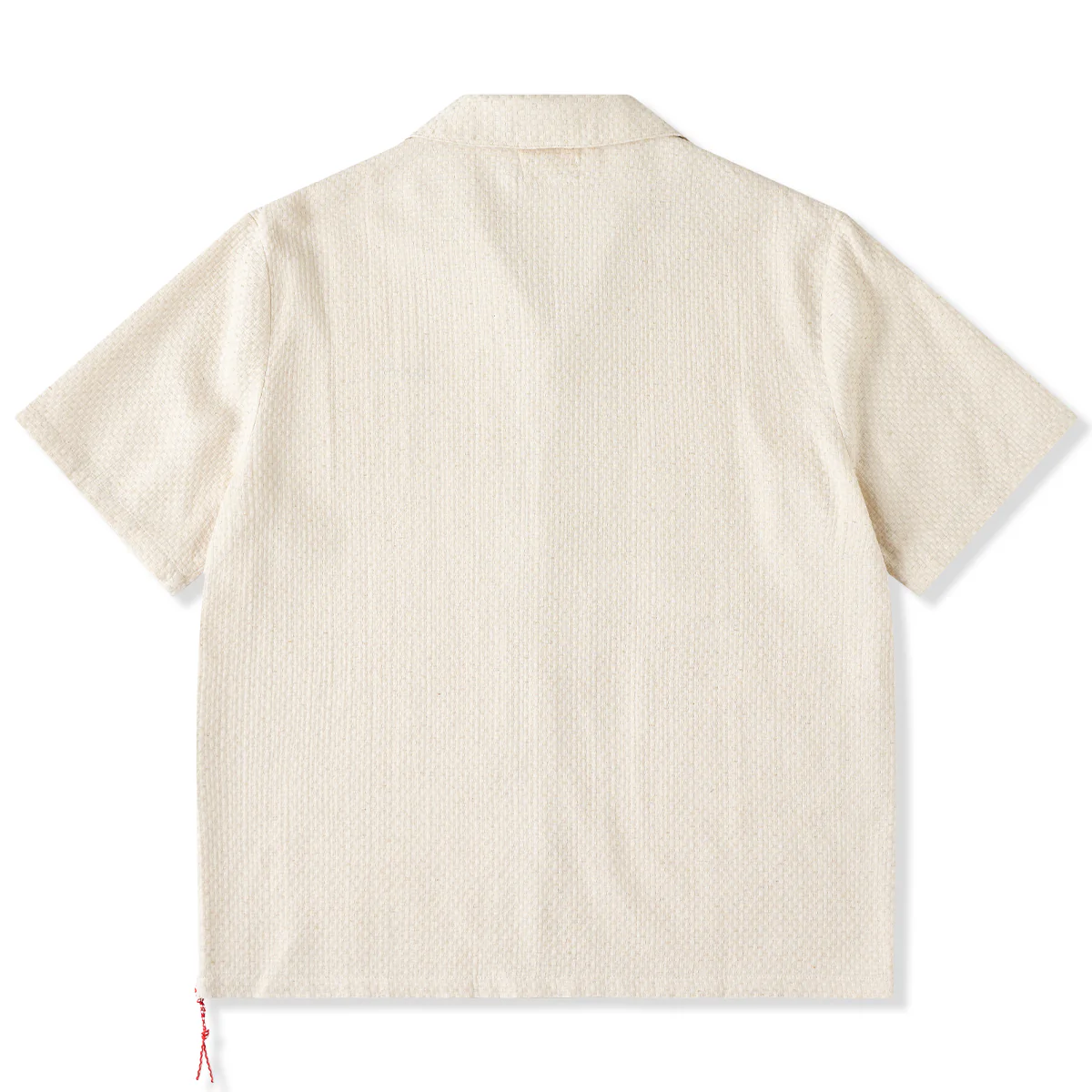 紅白ヒモ付き　「KaraKu」刺繍入りレッドアゲート調ボタン付き綿麻シャツ - Image 2
