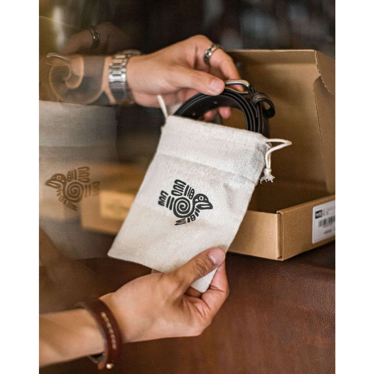 「Victory」ホットスタンピング　ハンドメイドなめし革ベルト - Image 10