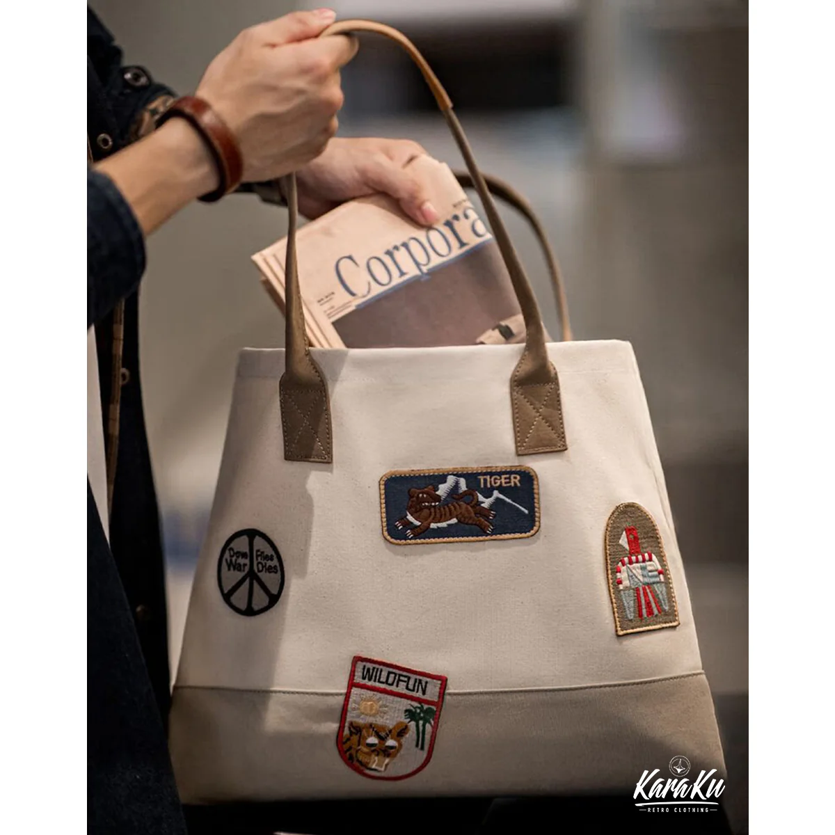 レトロ調刺繍ワッペン入り バイカラーキャンバストートバッグ - Image 10