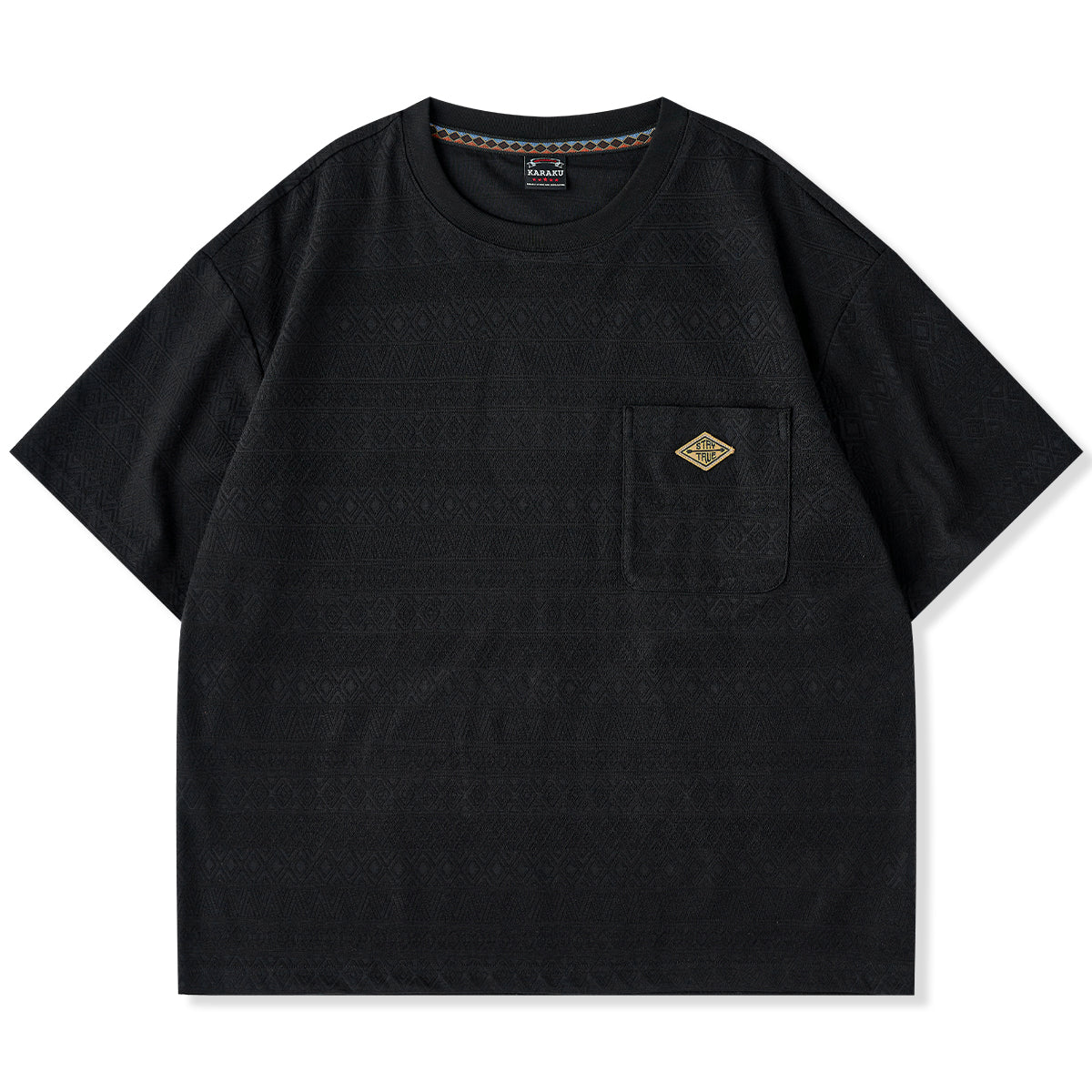 「STAY TRUE」刺繍ワッペン　エスニック調幾何学柄ジャカード織りポケットTee