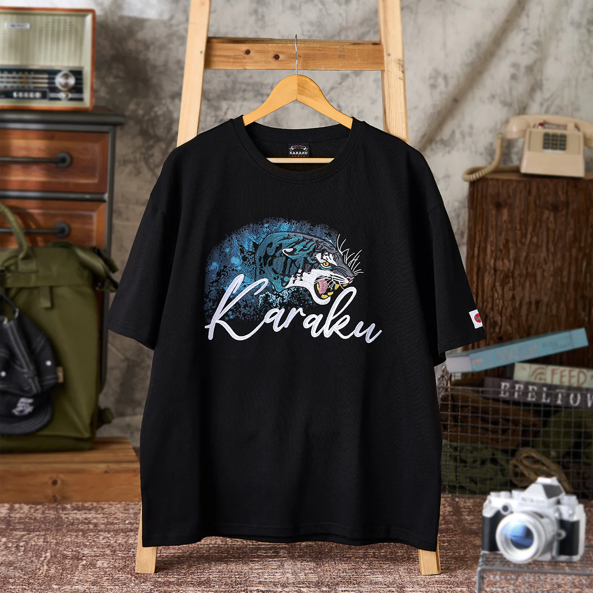 KARAKU×田中ラオウ「Bloom」プリント＆刺繍入りコットンTee - Image 3