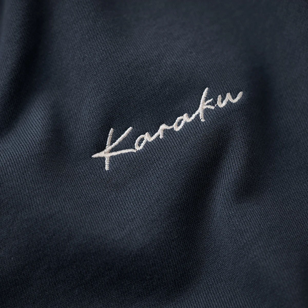 「KaraKu」刺繡＆「般若面・侍猫」プリント　裏パイルVガゼットスウェット - Image 11