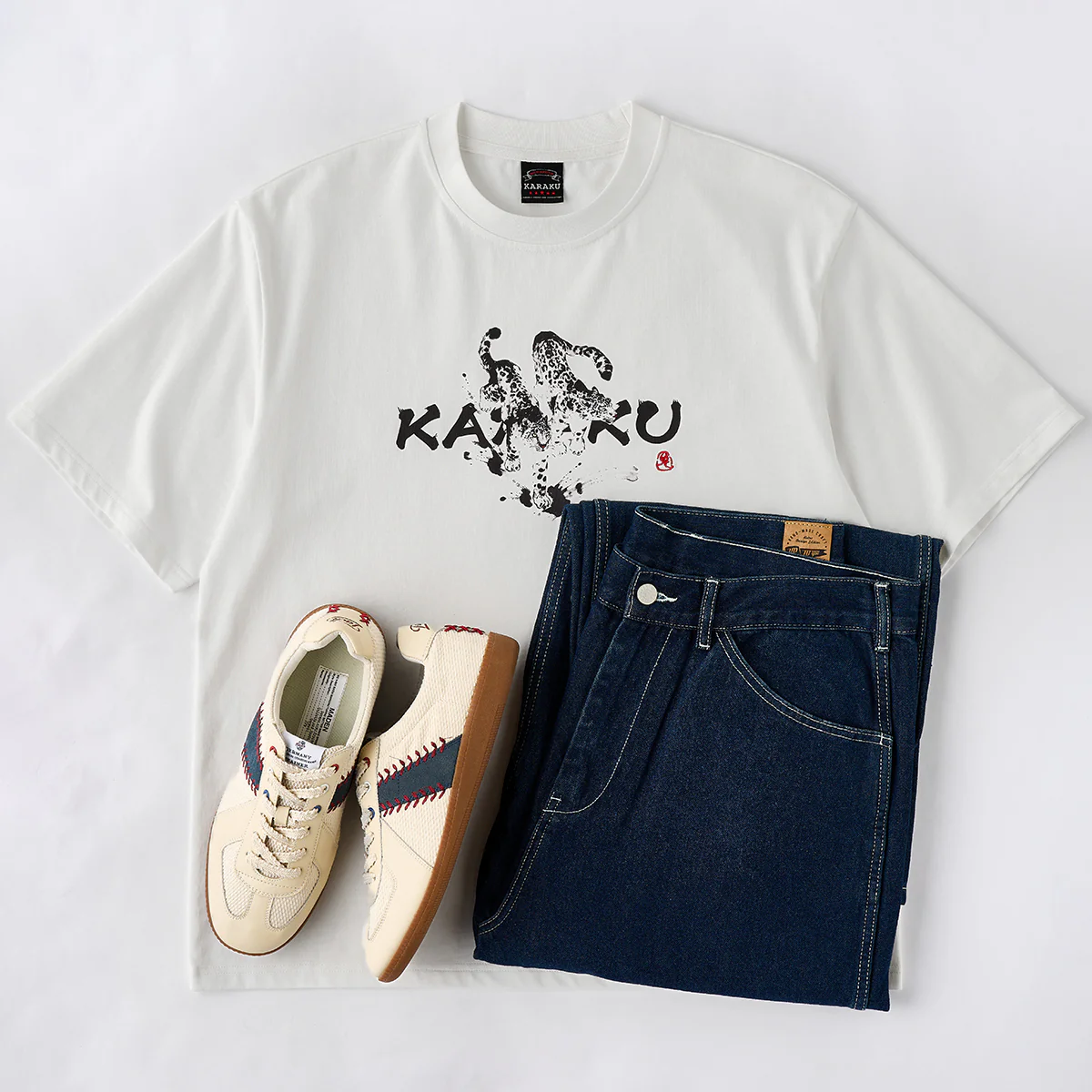 Karaku×川又聡「雪豹・足元に飛び散る墨」プリント＆刺繡入りコットンTee - Image 13
