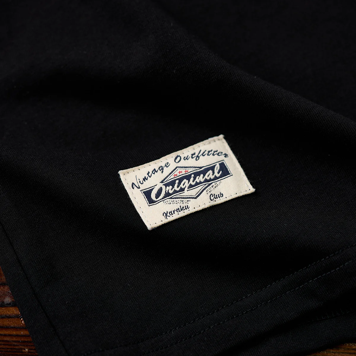 【予約】「光る目をした虎」プリント＆虎・KaraKu刺繡入りコットンTee - Image 12