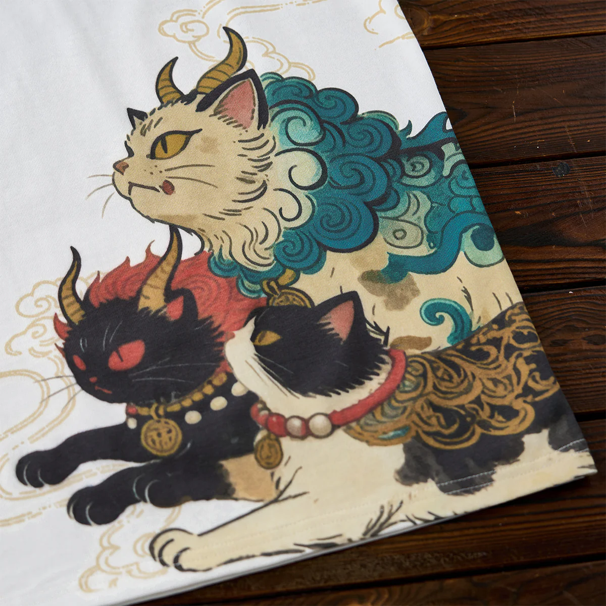 【予約】「山海経・霊獣」プリント＆KaraKu刺繡入りコットンTee - Image 11