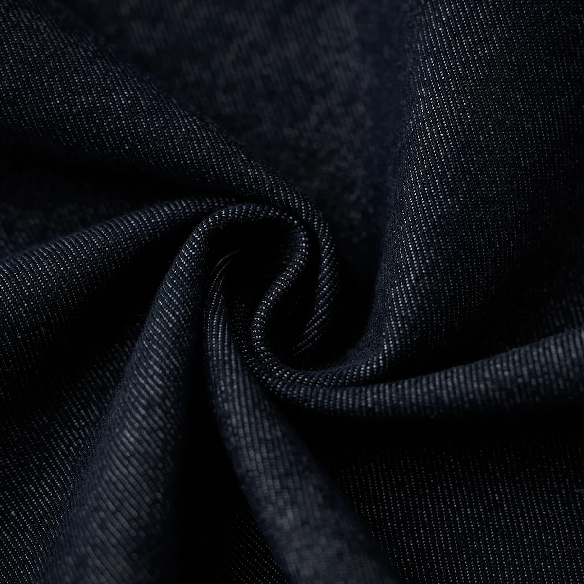 「KaraKu」ロゴ刺繡 紅白ヒモ付き裏エスニック調柄デニムシャツ - Image 19