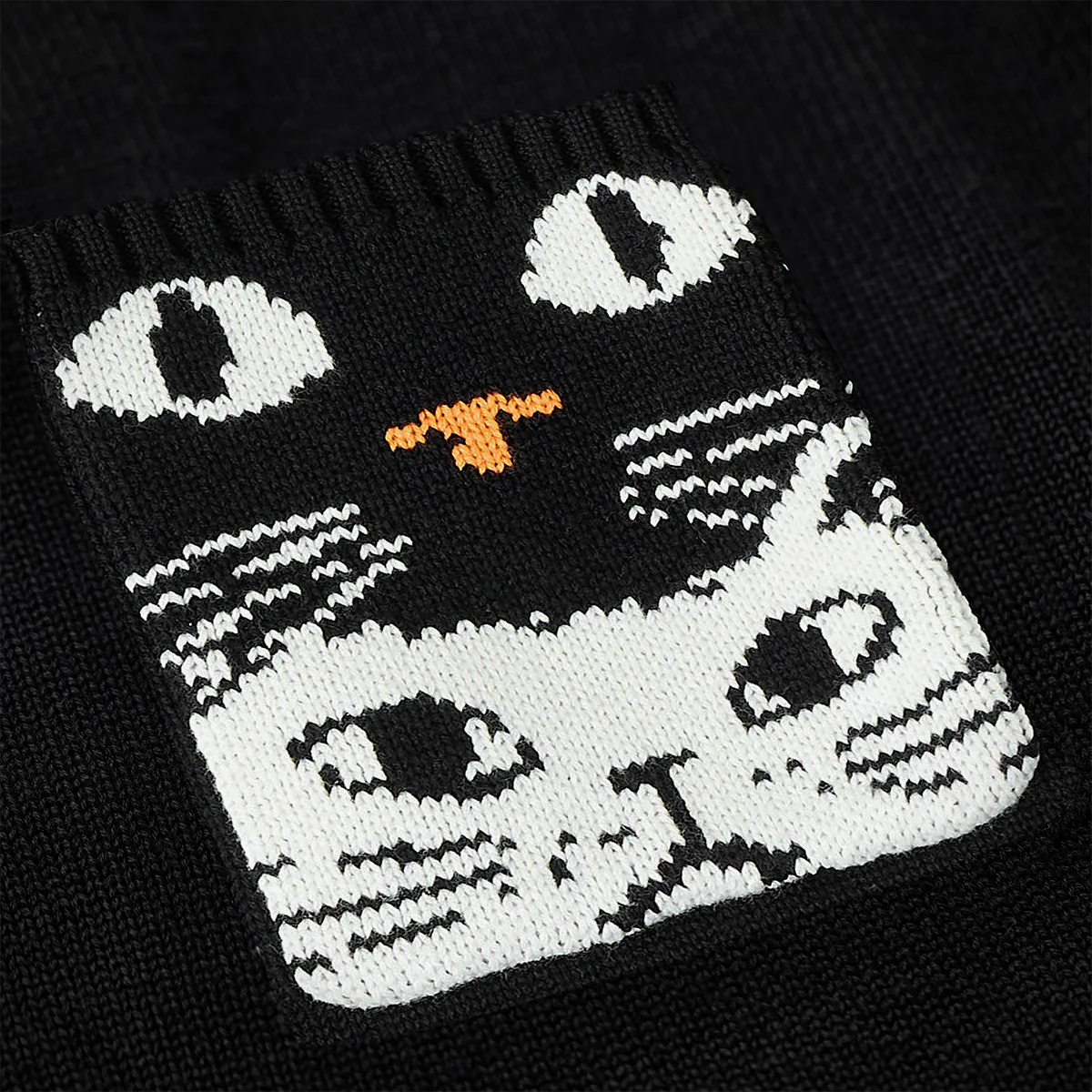 袖口オレンジ切替　ジャガード織り猫の顔ポケットニットセーター - Image 13