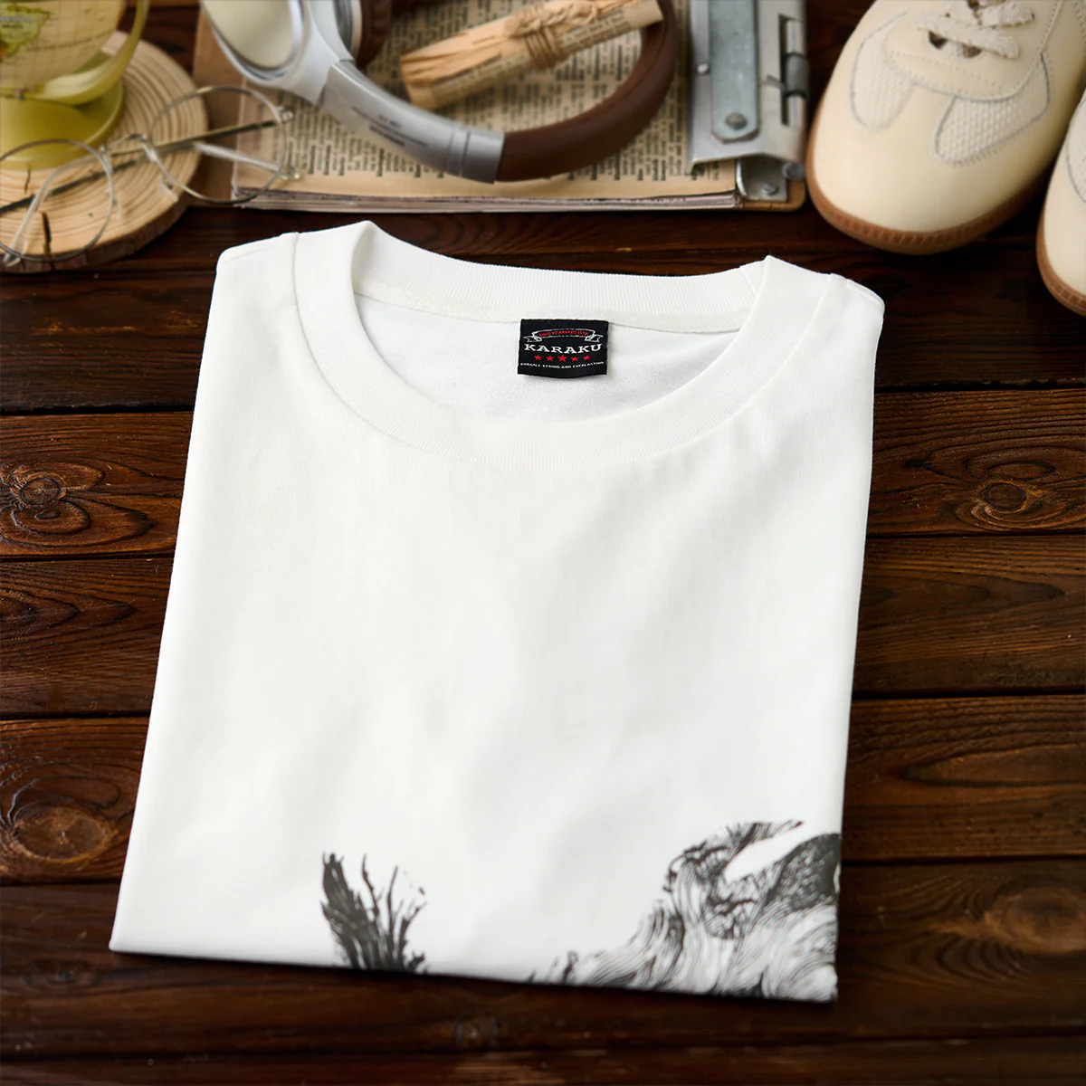 民間伝承「化け猫」浮世絵風プリント入りコットンTee - Image 5